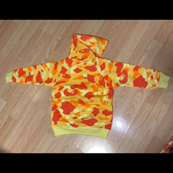 A Bathing Ape hoodie for kids height size 110CM - Picture 2 of 2